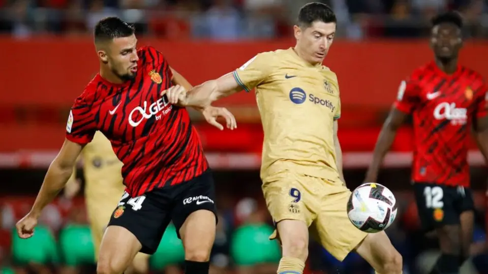 LaLiga: Con solitario gol de Lewandowski, Barcelona venció al Mallorca y amarra el liderato