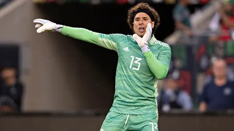 Ochoa: ‘En la Selección Mexicana ya nos hicimos de piel gruesa por los Mundiales pasados’