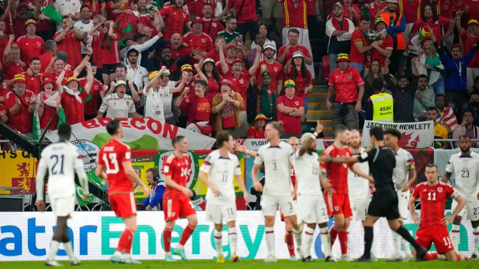 Qatar 2022: Aficionados de Gales insultan a Estados Unidos y apoyan a México