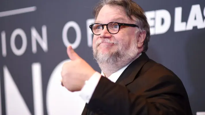 Guillermo del Toro ofreció cubrir costo de estatuillas de los Premios Ariel tras su postergación
