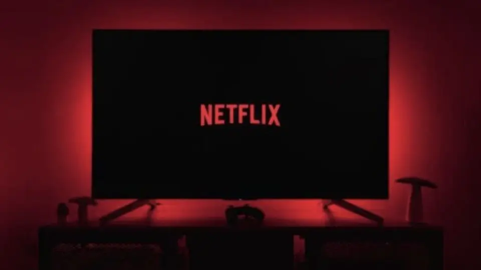Netflix ya anunció a partir de cuándo hará el cobró por usuarios que no vivan en tu casa