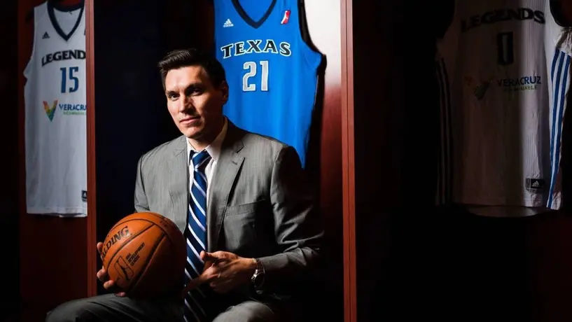 Eduardo Nájera, ex NBA, pide a AMLO que apoye al basquetbol como lo hace con el 'beis'
