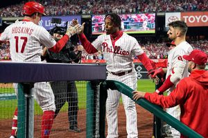Serie Mundial: Phillies toma ventaja ante Astros con un juego lleno de jonrones
