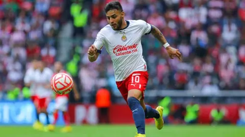 Chivas: Buscará reemplazo de Alexis Vega para después del Mundial