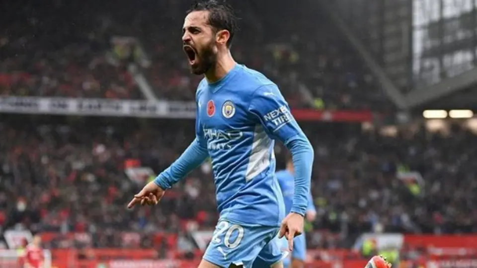 Kun Agüero ‘aprobó’ la llegada de Bernardo Silva al Barcelona