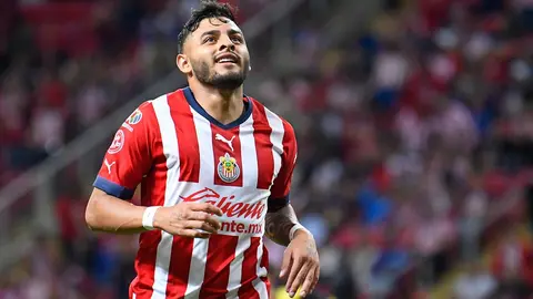 Chivas: Isaac Brizuela reveló que Alexis Vega tratará de no regresar al Rebaño