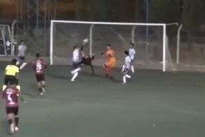 Video: Gol de argentino en Bolivia, tanto digno del Premio Puskas
