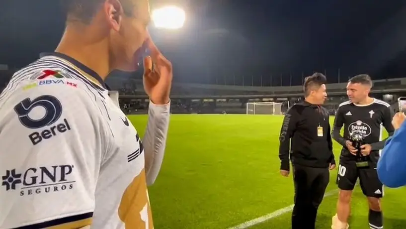 Pumas: José Navarro obtuvo la playera de Iago Aspas