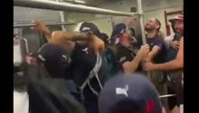 Checo Pérez: Usuarios del Metro de la CDMX hacen cantos de apoyo hacia el mexicano