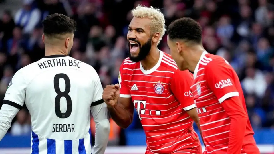 Bayern Múnich derrotó al Hertha Berlín para colocarse como líder de la tabla