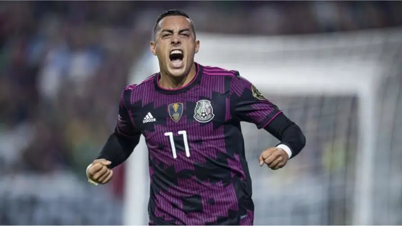 Selección Nacional: Rogelio Funes Mori presume su estampita del álbum del Mundial