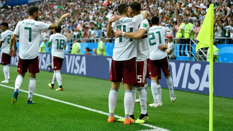 Héctor Moreno: 'Yo llevaría a Chicharito al Mundial de Qatar 2022'
