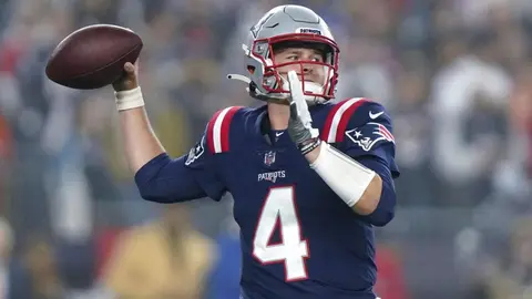Patriots: Captaron a Zappe echándose un ‘palomazo’ con la canción ‘Stacy’s Mom’