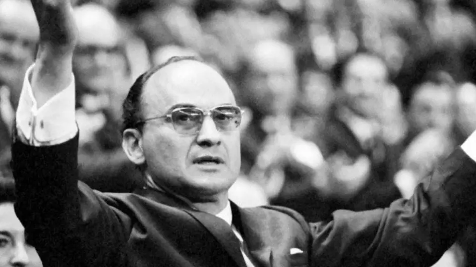 Luis Echeverría, expresidente de México, falleció a los 100 años