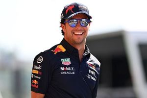 Checo Pérez: Protagonizará campaña publicitaria de bebidas alcohólicas
