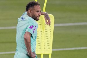 Neymar: Colocó sexta estrella de Brasil sin debutar en el Mundial de Qatar 2022
