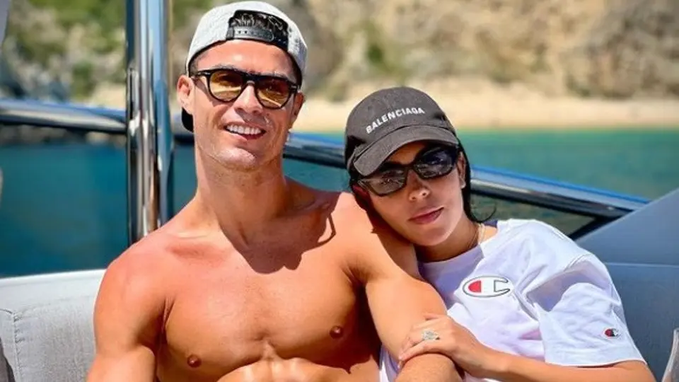 Cristiano Ronaldo cantó a Georgina Rodríguez durante sus vacaciones en Mallorca