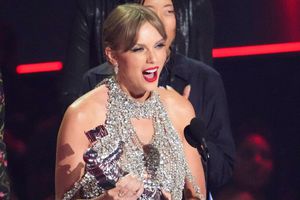 Taylor Swift: Anunció lanzamiento de su nuevo álbum tras ganar en los MTV Video Music Awards 2022