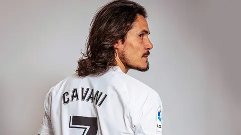Edinson Cavani: 'Sé que el Valencia es un club grande y es un desafío importante y lindo para mí'