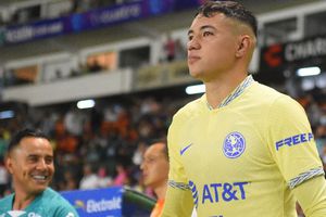 Video: Emilio Lara no pudo aguantar los nervios en la conferencia previo al LAFC vs América
