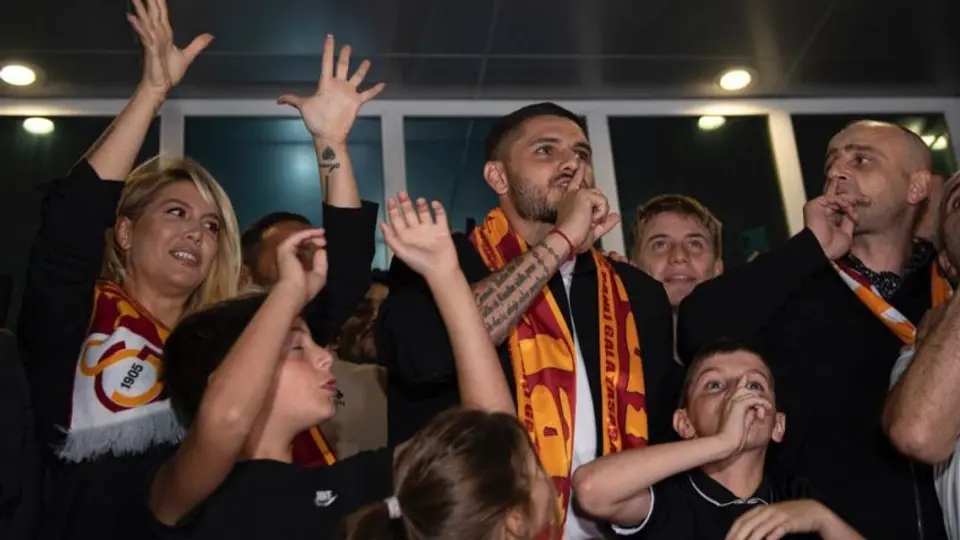 Mauro Icardi desató la locura en las calles de Turquía tras fichar por el Galatasaray
