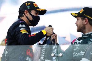 Checo Pérez sobre el retiro de Vettel: "Orgulloso de lo que lograste en el deporte"