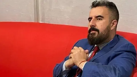 Álvaro Morales 'destrozó' a directivos por ausencia de Vela en el Tri: "Arderán en el infierno"