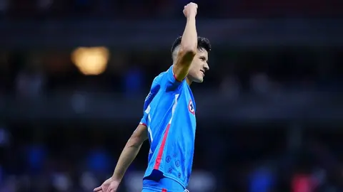 Uriel Antuna sobre festejo ante Chivas: "Fue una forma de agradecimiento a la afición"