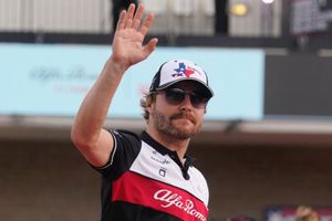 F1: Valtteri Botas celebra con ‘caguamón’ y tacos en el GP de México