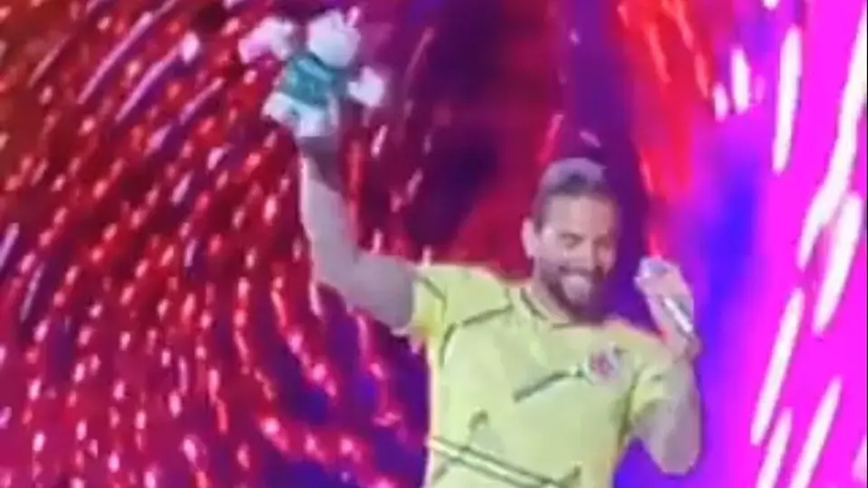 Qatar 2022: Maluma cantó con un Doctor Simi en el escenario del Fan Fest en Doha