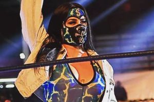 Lady Shani espera el 100 por ciento del Hijo del Tirantes: 'Es muy diferente solo ver a interactuar'