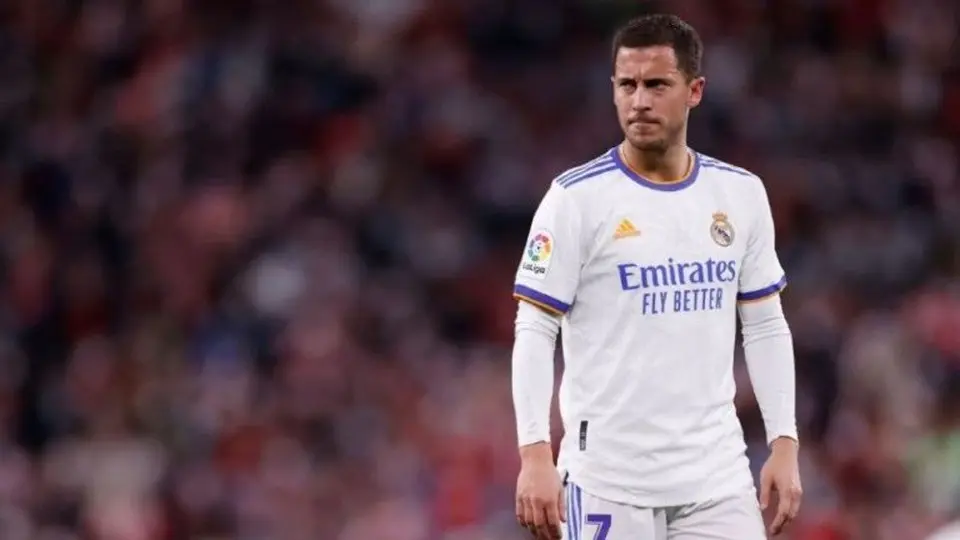 Real Madrid: Edén Hazard fue captado de fiesta en un club nocturno con una mujer