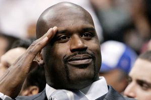Shaquille O'Neal se aferra a postura de que la tierra es plana
