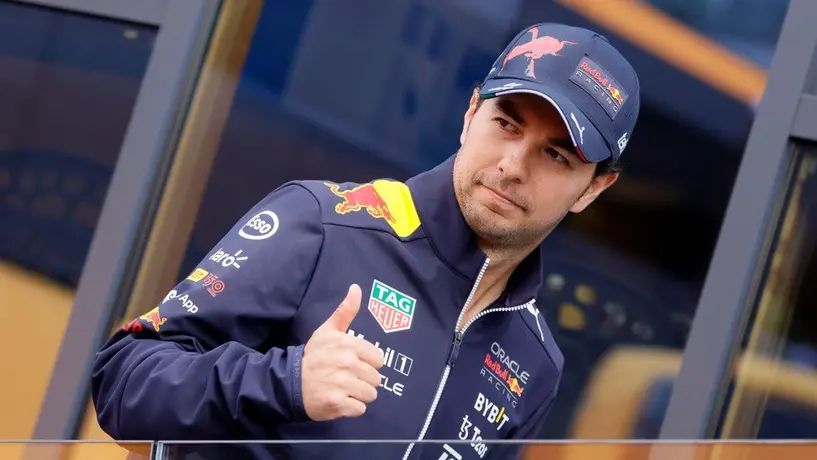 Checo responsabilizó a Russell por colisión en GP de Austria: "Le di bastante espacio"