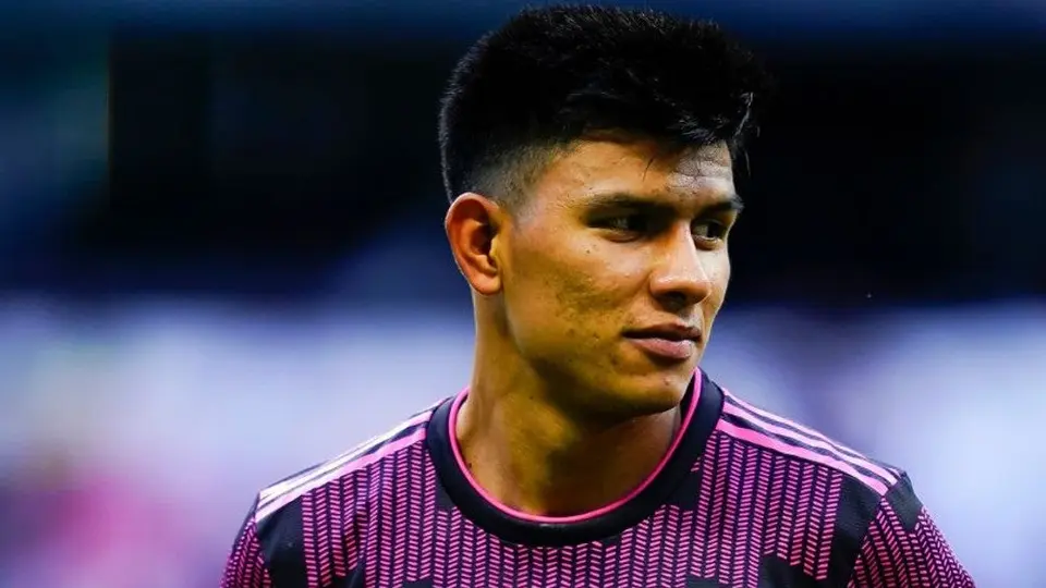 Jesús Gallardo al encontrar su estampita del álbum de Qatar 2022: 'Ya me salí'