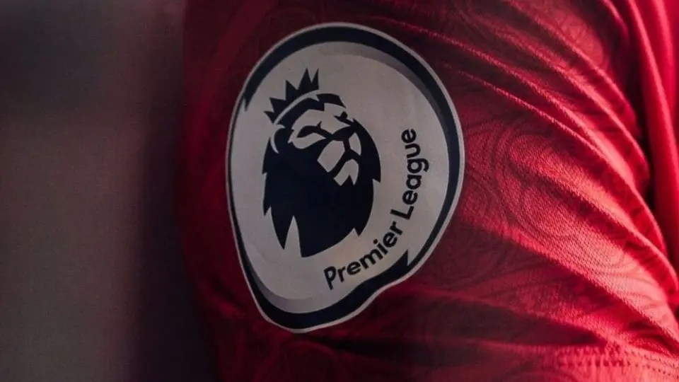 Premier League: Arrestaron a jugador tras ser acusado de violencia sexual