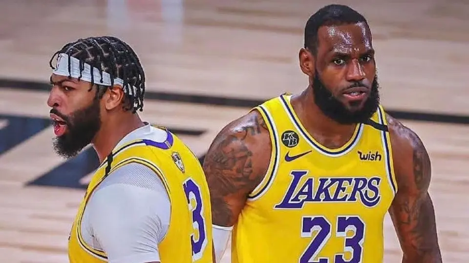 NBA: Los Ángeles Lakers sumarán a Kyrie Irving por pedido de LeBron James y Anthony Davis