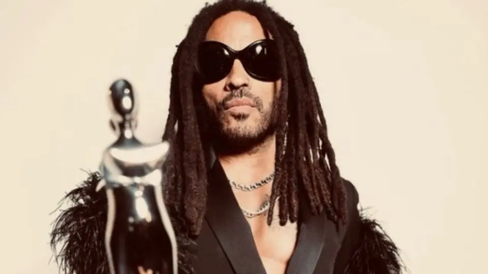 Lenny Kravitz: Lució playera del Tri previo a duelo contra Arabia