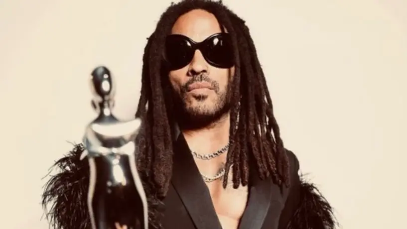 Lenny Kravitz: Lució playera del Tri previo a duelo contra Arabia