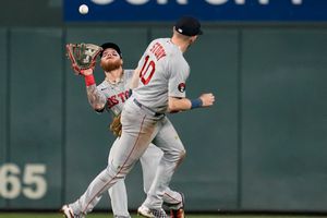 Alex Verdugo: Mexicano llegó a 34 dobletes en la temporada