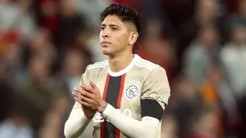 Edson Álvarez, en el radar del Barcelona para el mercado invernal; reveló prensa española