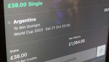 Qatar 2022: Aficionado apostó a título de Argentina y se hace viral por equivocarse de deporte