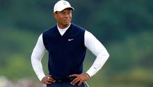 Tiger Woods pide la salida de Greg Norman por el bien del golf