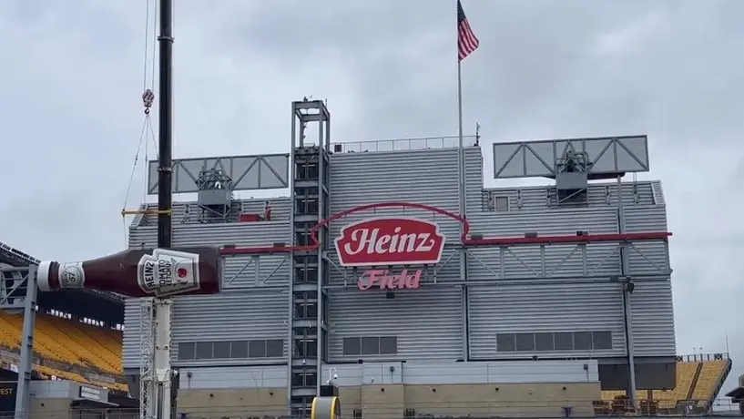 Steelers: Quitaron la emblemática botella de catsup de la casa de los Acereros