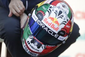Checo Pérez: Así será el casco del tapatío para el GP de México