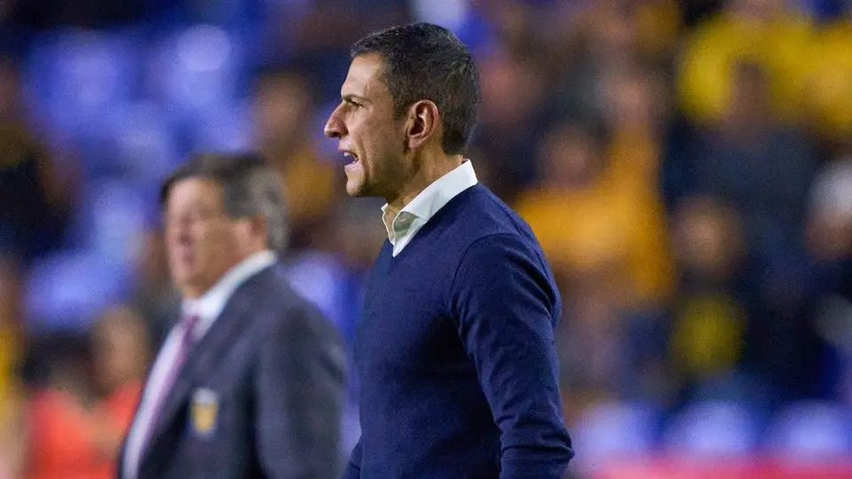 Jimmy Lozano tras eliminación de Necaxa: "Con un hombre demás nos pusimos nerviosos"