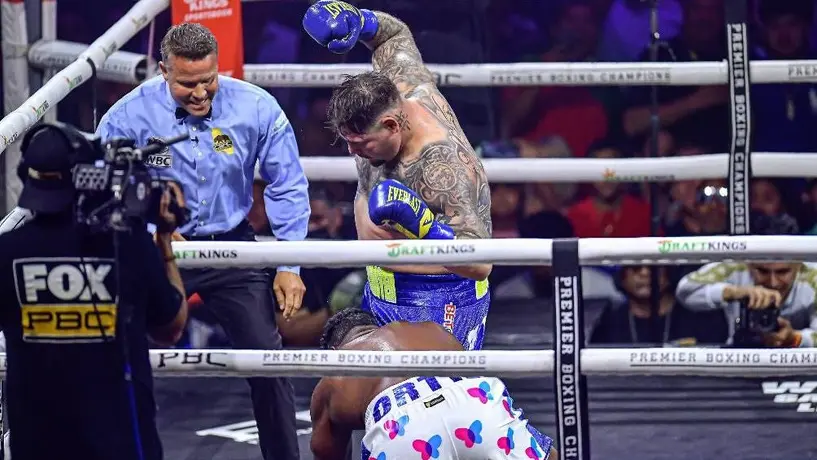 Andy Ruiz causó revuelo y se volvió tendencia por patrocinio de Onlyfans