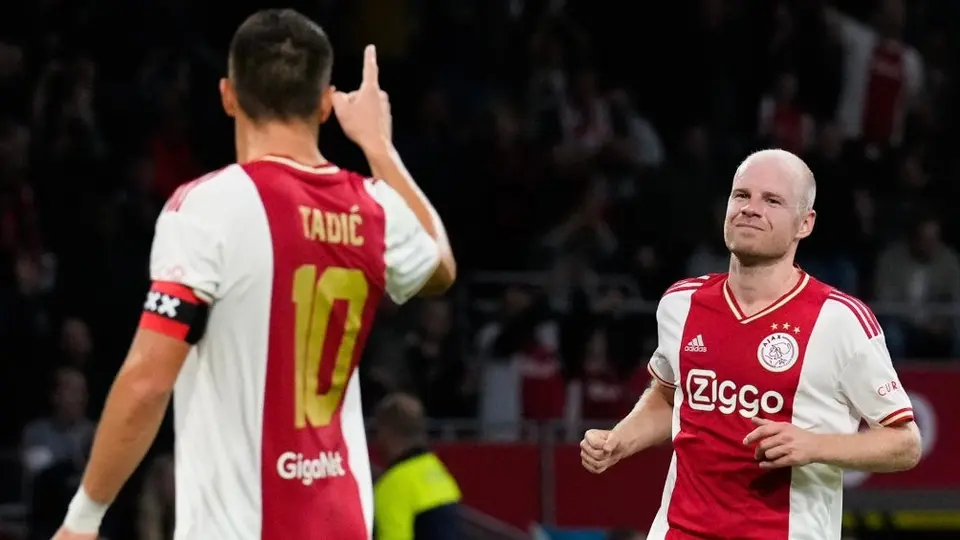 Edson Álvarez: Entró de cambio en el empate de Ajax ante el Go Ahead Eagles