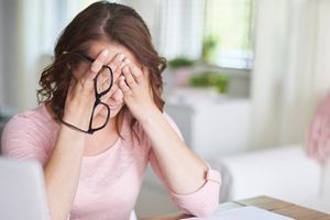 Centro de la Columna Vertebral presenta factores psicológicos que impactan en la espalda