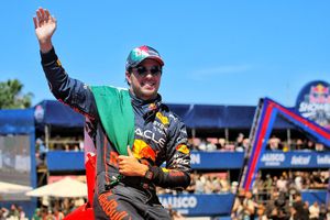 Formula 1: Checo Pérez, contento por la extensión del GP de México